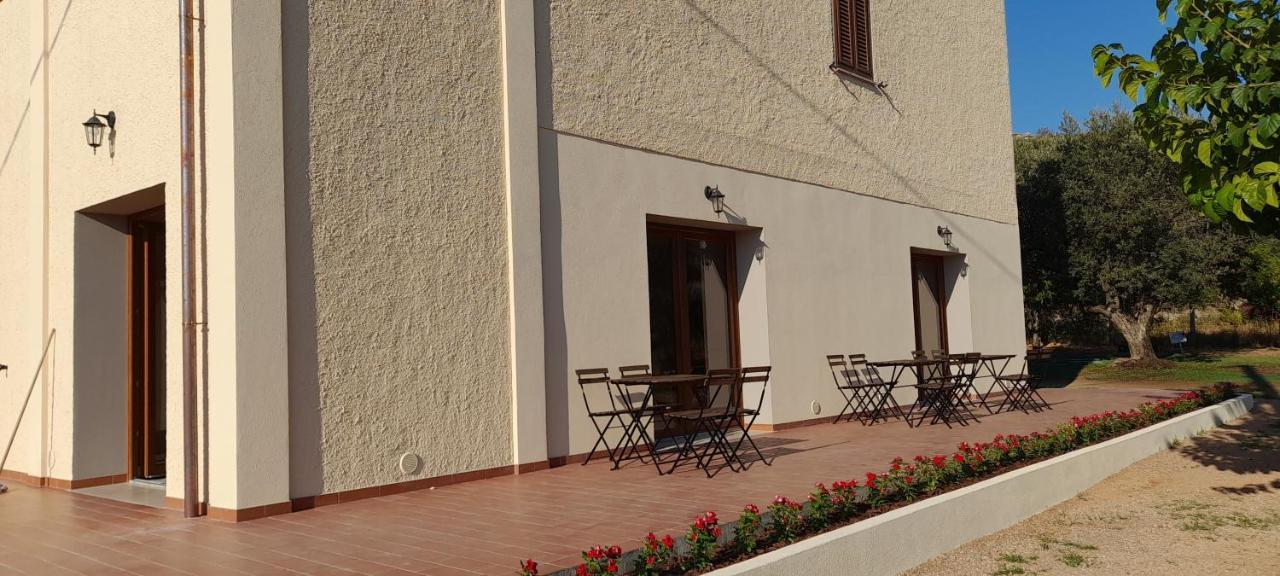 Agriturismo Il Vecchio Olivo Castagneto Carducci Eksteriør bilde