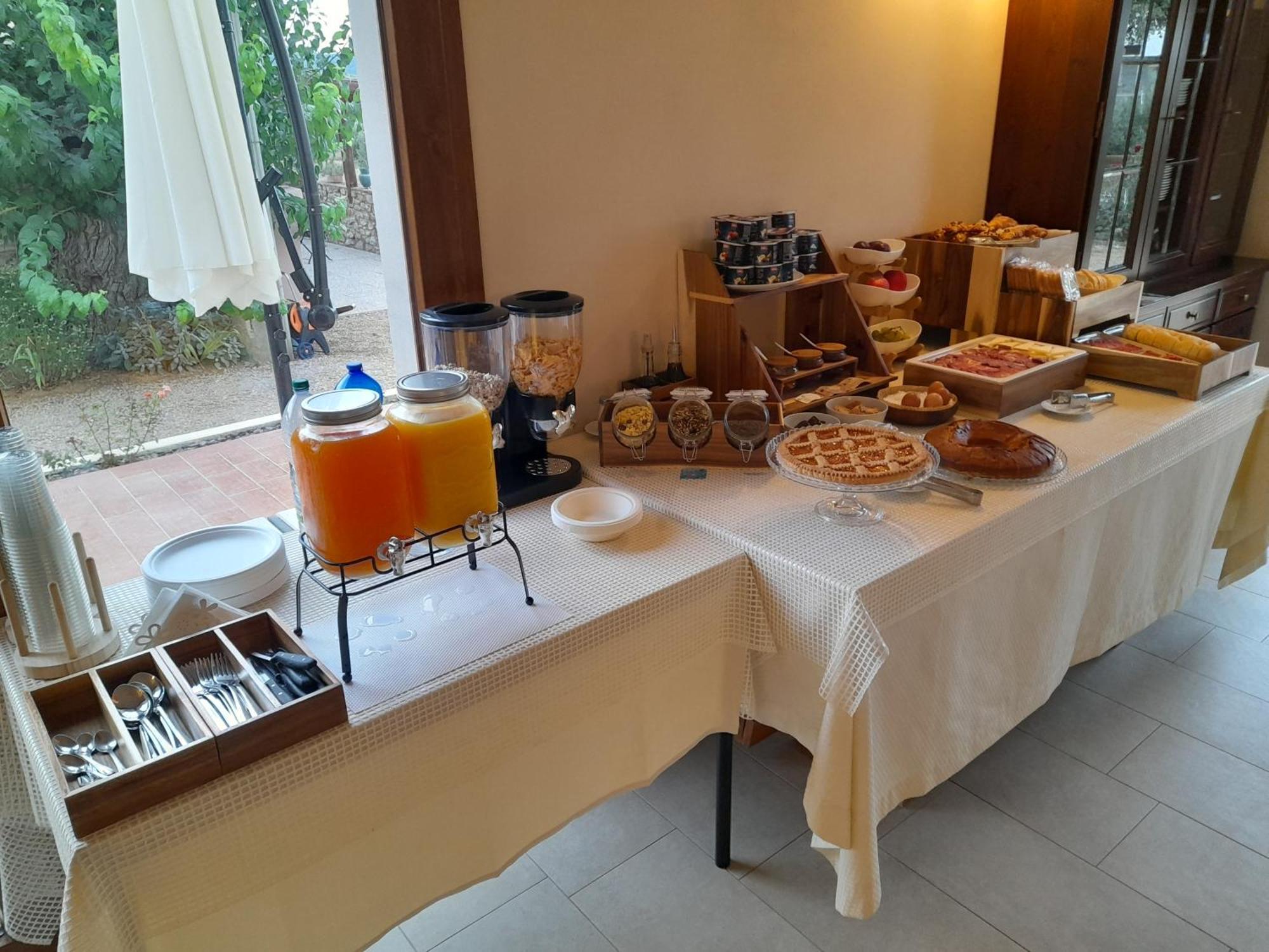 Agriturismo Il Vecchio Olivo Castagneto Carducci Eksteriør bilde
